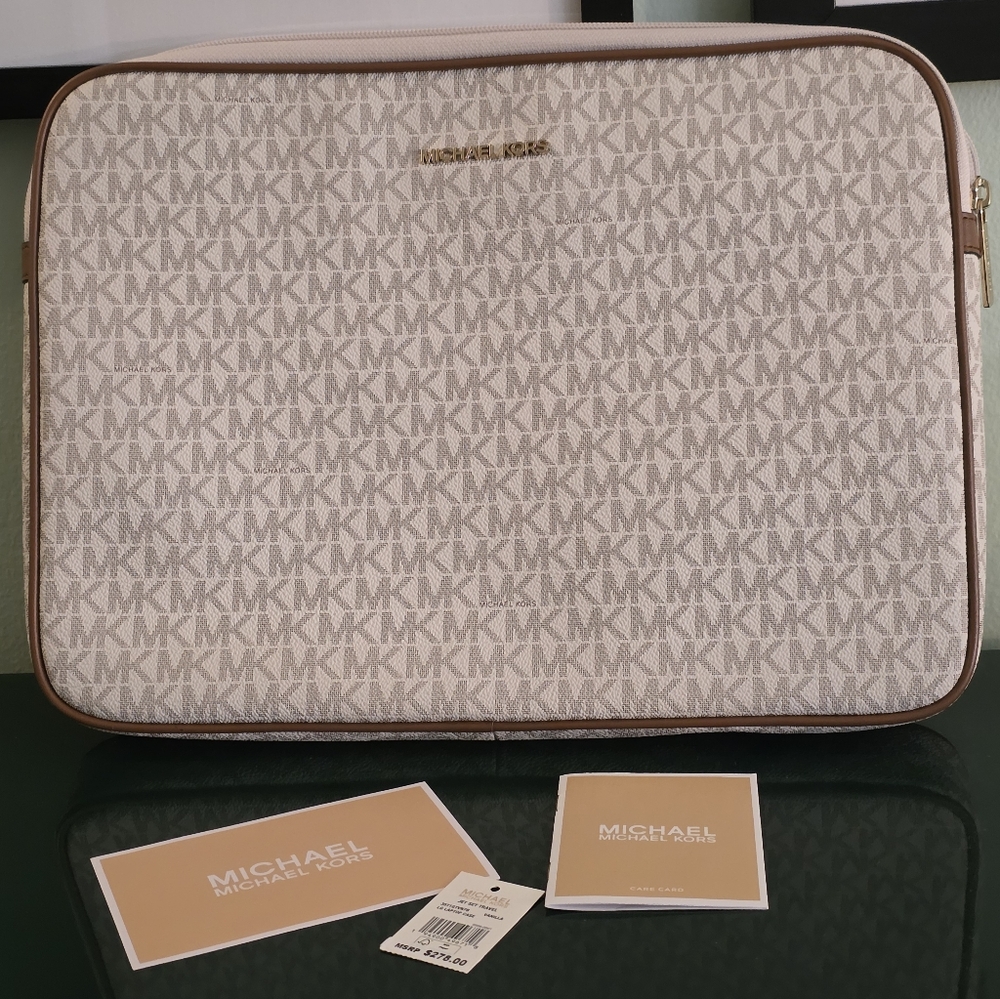 Michael Kors Vanilla Laptop Case